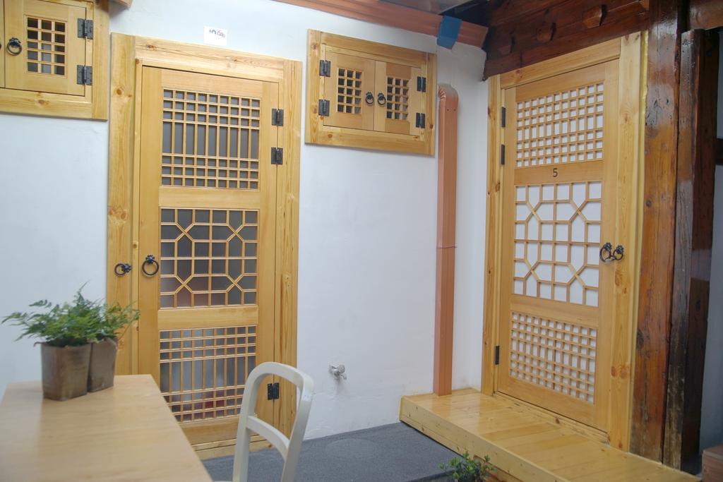 Seoul Lucky Guesthouse Hanok מראה חיצוני תמונה